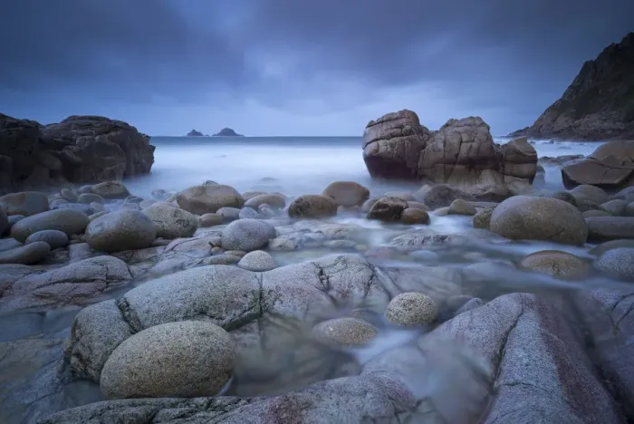 Framed Print : Stormy evening at Porth Nanven in Cornwall, England. Winter (December) Framed Print : Stormy evening at Porth Nanven in Cornwall, England. Winter (December)