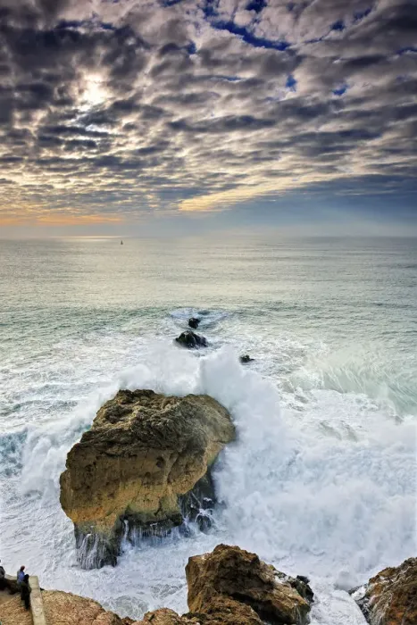Framed Print : Stormy sea in Nazare. Portugal