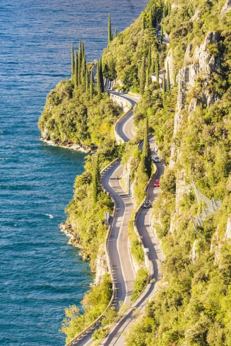 Framed Print : Strada della Forra, Tremosine, lake Garda, Brescia district, Lombardy, Italy Framed Print : Strada della Forra, Tremosine, lake Garda, Brescia district, Lombardy, Italy