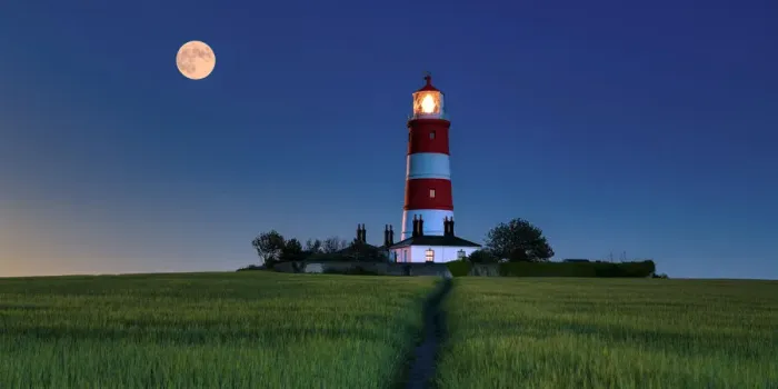 Framed Print : Strawberry Moon over Happisburgh Lighthouse, Norfolk, England Framed Print : Strawberry Moon over Happisburgh Lighthouse, Norfolk, England
