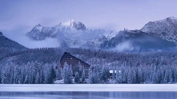 Framed Print : Strbske Pleso lake and mountains in winter snowfall, High Tatras, Slovakia, Europe Framed Print : Strbske Pleso lake and mountains in winter snowfall, High Tatras, Slovakia, Europe