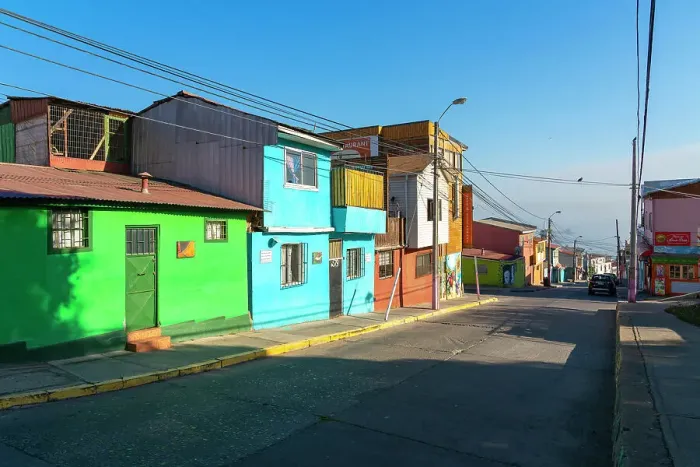 Framed Print : Street with colorful houses, Cerro La Florida, Valparaiso, Valparaiso Province, Valparaiso Region, Chile Framed Print : Street with colorful houses, Cerro La Florida, Valparaiso, Valparaiso Province, Valparaiso Region, Chile