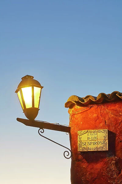 A detail of the 'Street of Sighs' (Spanish: Calle de los Suspiros) at twilight, in the historical cask of Colonia de Sacramento, Uruguay. Colonia was declared UNESCO World Heritage Site in 1995