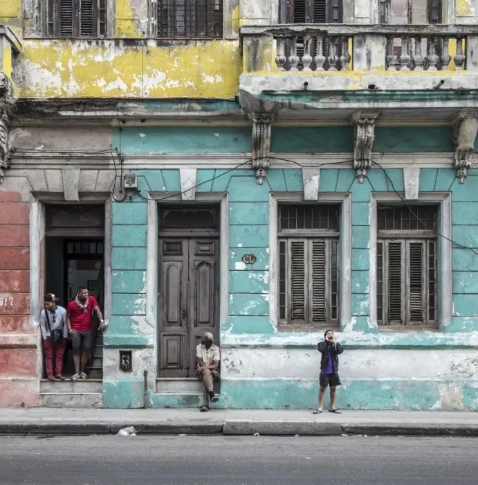 Framed Print : Streets of Centro Habana, Havana, Cuba Framed Print : Streets of Centro Habana, Havana, Cuba
