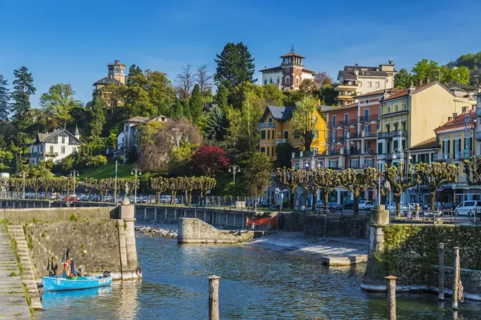 Framed Print : Stresa, Lake Maggiore, Piedmont, Italy Framed Print : Stresa, Lake Maggiore, Piedmont, Italy