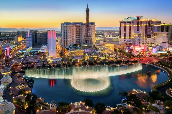 Framed Print : Strip View with Bellagio Fountain and Paris Hotel at night, Las Vegas, Nevada, USA Framed Print : Strip View with Bellagio Fountain and Paris Hotel at night, Las Vegas, Nevada, USA