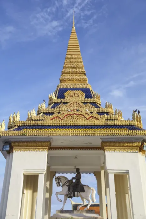 Framed Print : Stupa at Silver Pagoda in Royal Palace, Phnom Penh, Cambodia Framed Print : Stupa at Silver Pagoda in Royal Palace, Phnom Penh, Cambodia