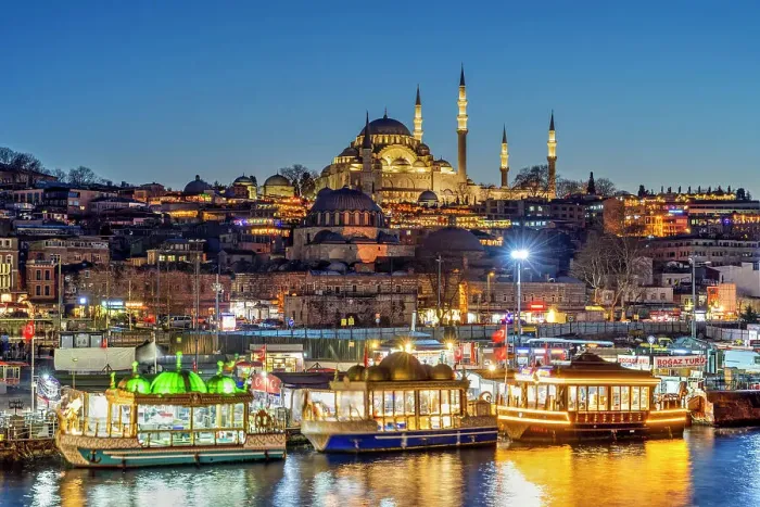 Framed Print : Suleymaniye Mosque and city skyline at twilight, Istanbul, Turkey Framed Print : Suleymaniye Mosque and city skyline at twilight, Istanbul, Turkey