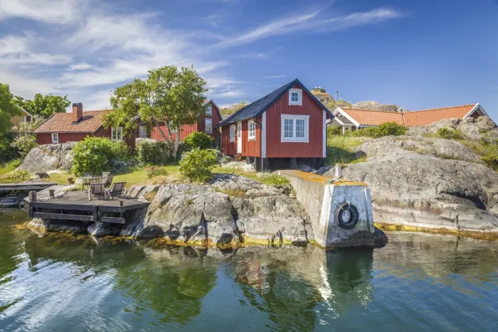 Framed Print : Summer house in Landsort on the archipelago island of Oja, Stockholm County Framed Print : Summer house in Landsort on the archipelago island of Oja, Stockholm County