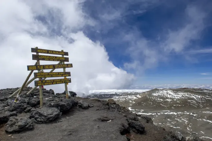 Framed Print : The Summit of Mount Kilimanjaro, Uhuru Peak, at 19, 340ft