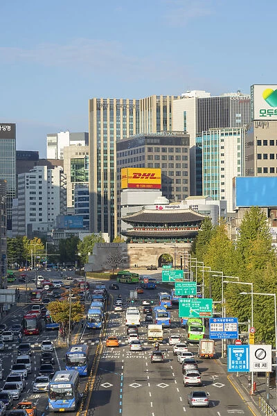 Sungnyemun Gate, skyscrapers and traffic, Seoul, South Korea