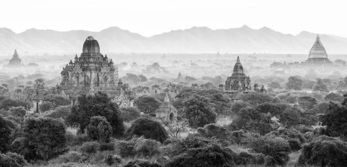 Framed Print : Sunrise over Bagan, Mandalay region, Myanmar Framed Print : Sunrise over Bagan, Mandalay region, Myanmar