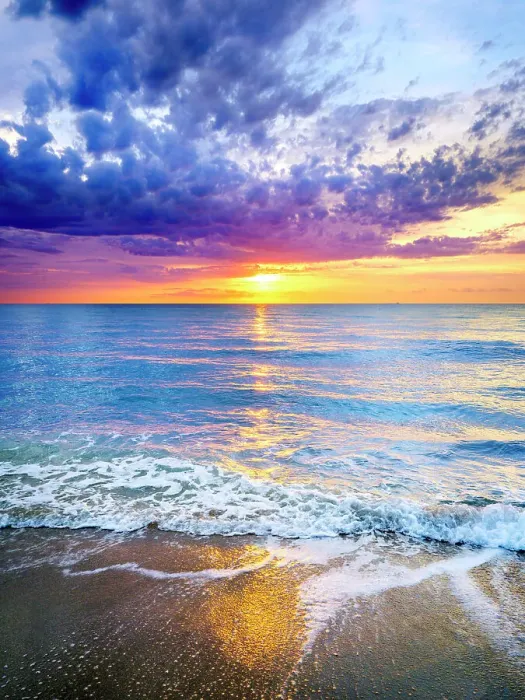 Framed Print : Sunrise at the Beach South Miami Beach, Miami Beach, Florida, USA Framed Print : Sunrise at the Beach South Miami Beach, Miami Beach, Florida, USA