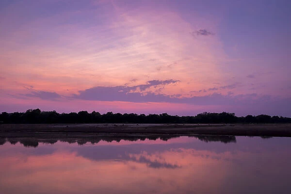 Sunrise over the Chongwe River, South Luangwa National Park, Zambia