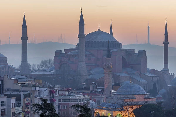 Sunrise cityscape with Hagia Sophia, Ayasofya, Istanbul, Turkey
