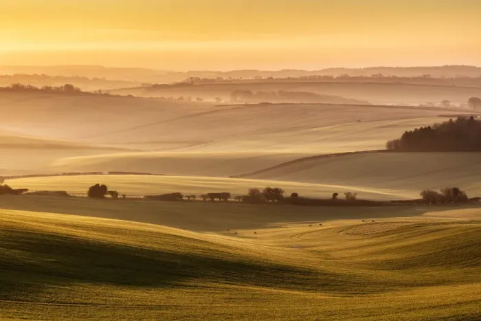 Framed Print : Sunrise over farmland in the Piddle Valley towards Piddlehinton, Dorset, England, UK Framed Print : Sunrise over farmland in the Piddle Valley towards Piddlehinton, Dorset, England, UK