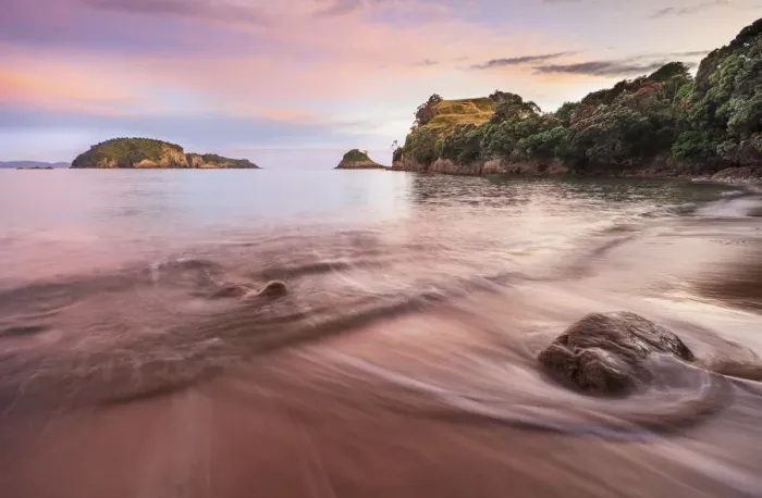 Framed Print : Sunrise at Hahei Beach, Coromandel Peninsula, New Zealand Framed Print : Sunrise at Hahei Beach, Coromandel Peninsula, New Zealand