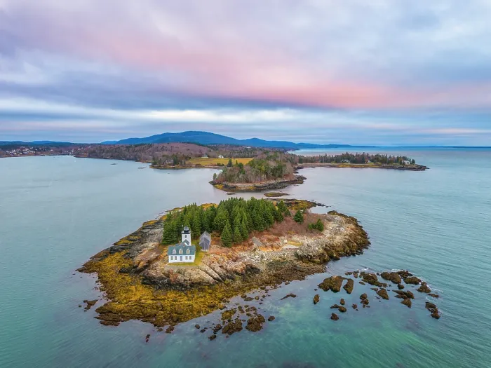 Framed Print : Sunrise over Indian Island and lighthouse, Maine, USA Framed Print : Sunrise over Indian Island and lighthouse, Maine, USA