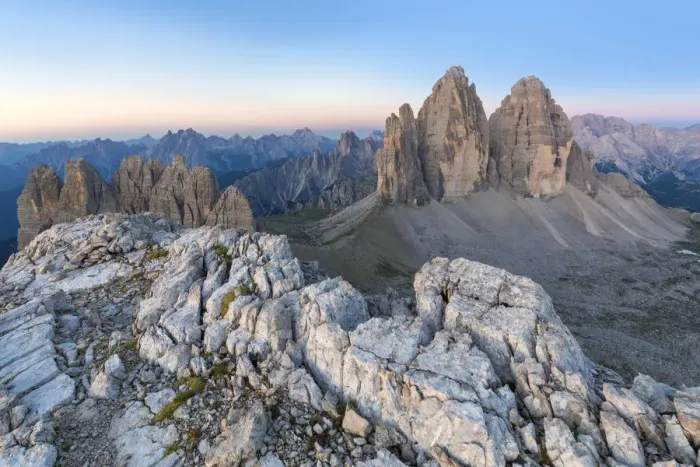 Framed Print : Sunrise from the top of mount Paterno / Paternkofel towards Tre Cime di Lavaredo Framed Print : Sunrise from the top of mount Paterno / Paternkofel towards Tre Cime di Lavaredo