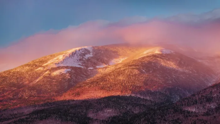 Framed Print : Sunrise over Mount Washington, White Mountain National Forest, Gorham, New Hampshire, USA Framed Print : Sunrise over Mount Washington, White Mountain National Forest, Gorham, New Hampshire, USA