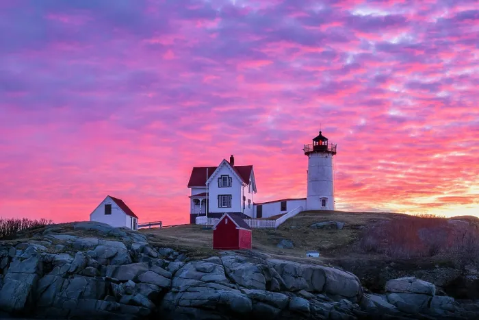 Framed Print : Sunrise at Nubble Lighthouse, Cape Neddick, Maine, USA Framed Print : Sunrise at Nubble Lighthouse, Cape Neddick, Maine, USA