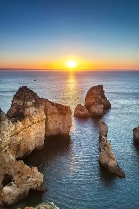Framed Print : Sunrise, Ponta de Piedade, Lagos, Algarve, Portugal