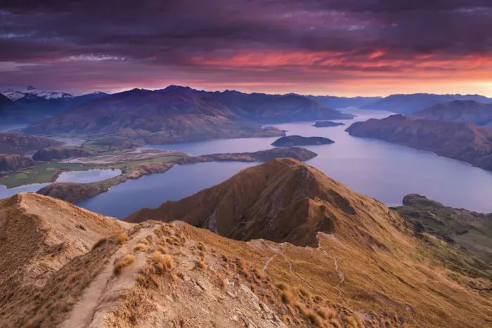 Framed Print : Sunrise from Roys Peak, Wanaka, New Zealand Framed Print : Sunrise from Roys Peak, Wanaka, New Zealand