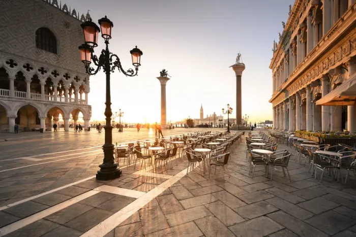 Framed Print : Sunrise in San Marco Square, with San Giorgio Church on the background Framed Print : Sunrise in San Marco Square, with San Giorgio Church on the background