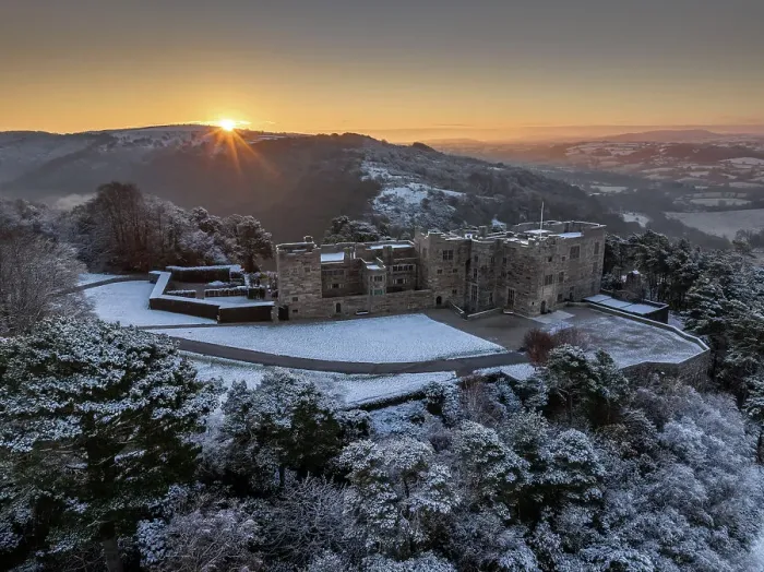 Framed Print : Sunrise over snow covered Castle Drogo on a chill winter morning, Dartmoor National Park, Devon, England. Winter (December) 2023 Framed Print : Sunrise over snow covered Castle Drogo on a chill winter morning, Dartmoor National Park, Devon, England. Winter (December) 2023
