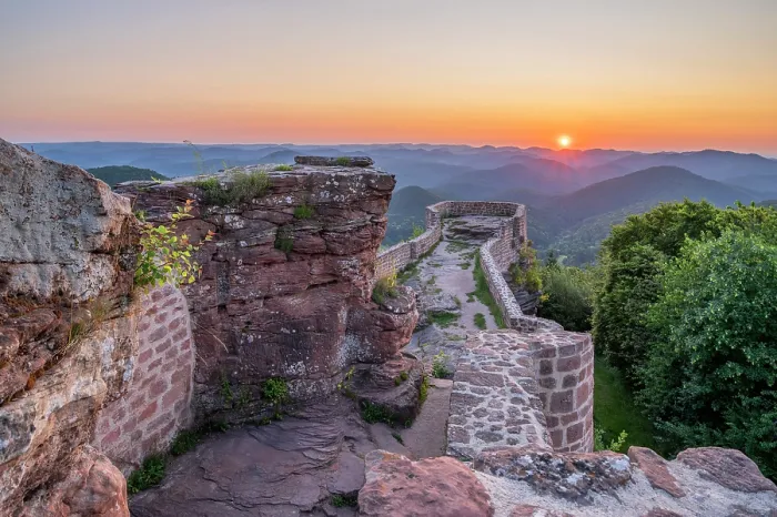 Framed Print : Sunrise above Wegelnburg castle near Nothweiler, Dahner Felsenland, Wasgau, Palatinate Forest, Rhineland-Palatinate, Germany Framed Print : Sunrise above Wegelnburg castle near Nothweiler, Dahner Felsenland, Wasgau, Palatinate Forest, Rhineland-Palatinate, Germany