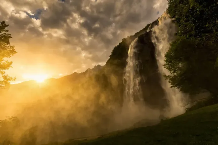 Framed Print : Sunset at Acquafraggia Waterfall in spring. Valchiavenna, Valtellina, Lombardy, Italy Framed Print : Sunset at Acquafraggia Waterfall in spring. Valchiavenna, Valtellina, Lombardy, Italy