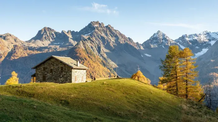 Framed Print : Sunset at Alpe Dell Oro with Mount Disgrazia in the background, Chiareggio, Valmalenco Framed Print : Sunset at Alpe Dell Oro with Mount Disgrazia in the background, Chiareggio, Valmalenco