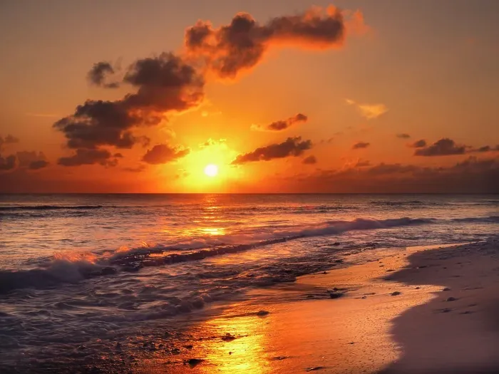 Framed Print : Sunset at Consuelos Beach, Grand Cayman, Cayman Islands, British West Indies Framed Print : Sunset at Consuelos Beach, Grand Cayman, Cayman Islands, British West Indies