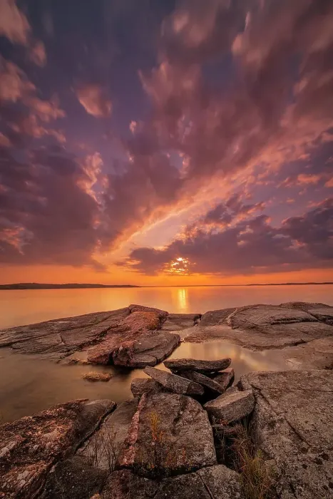 Framed Print : Sunset on Georgian Bay, Parry Sound, Ontario, Canada Framed Print : Sunset on Georgian Bay, Parry Sound, Ontario, Canada