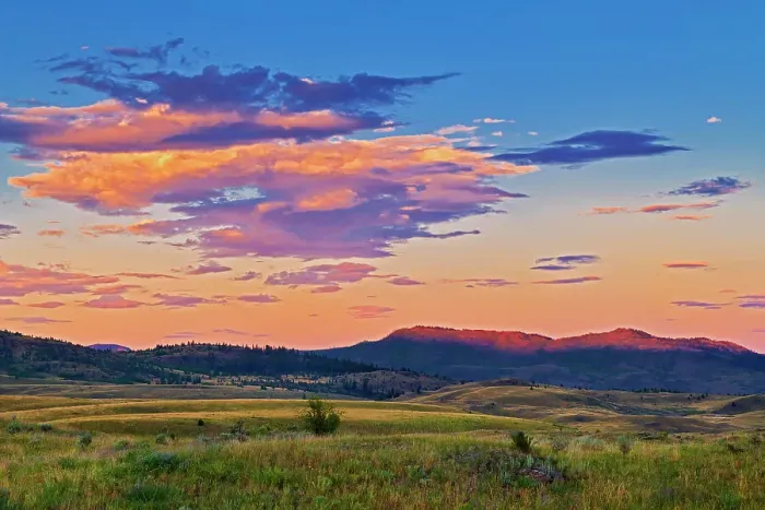 Framed Print : Sunset on the Grasslands. Thompson Valley, Kamloops, British Columbia, Canada Framed Print : Sunset on the Grasslands. Thompson Valley, Kamloops, British Columbia, Canada
