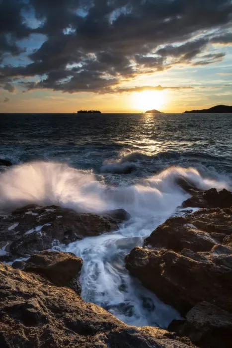 Framed Print : Sunset in the Gulf of Poets on the Tellaro cliff, municipality of Lerici Framed Print : Sunset in the Gulf of Poets on the Tellaro cliff, municipality of Lerici