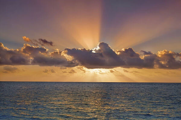 Sunset impression - Maldives, South Male Atoll, Mahaanaelhihuraa - Rihiveli
