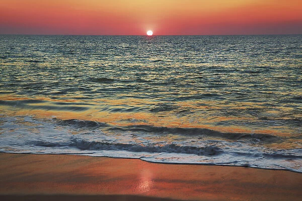 Sunset impression at ocean - Australia, Western Australia, Southwest