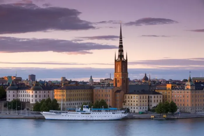 Framed Print : Sunset, Riddarholmen & Gamla Stan Framed Print : Sunset, Riddarholmen & Gamla Stan