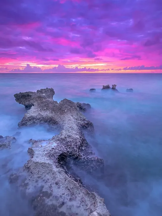 Framed Print : Sunset at Smith's Cove on Grand Cayman, Cayman Islands, British West Indies Framed Print : Sunset at Smith's Cove on Grand Cayman, Cayman Islands, British West Indies