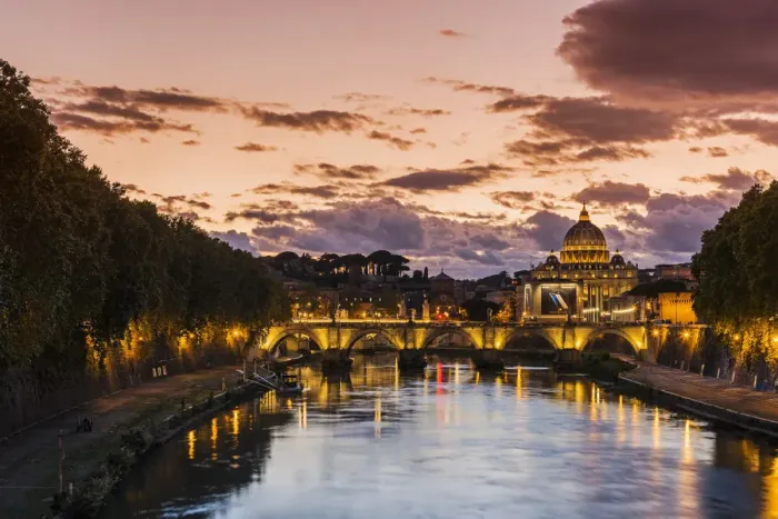 Framed Print : Sunset view of Tiber river with St. Peters Basilica in the background, Rome Framed Print : Sunset view of Tiber river with St. Peters Basilica in the background, Rome