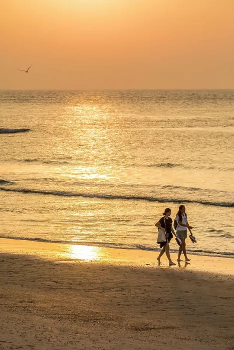 Framed Print : Sunset walkers on the northern beach of Norderney, East Frisian Islands, East Frisia, Lower Saxony, Germany Framed Print : Sunset walkers on the northern beach of Norderney, East Frisian Islands, East Frisia, Lower Saxony, Germany