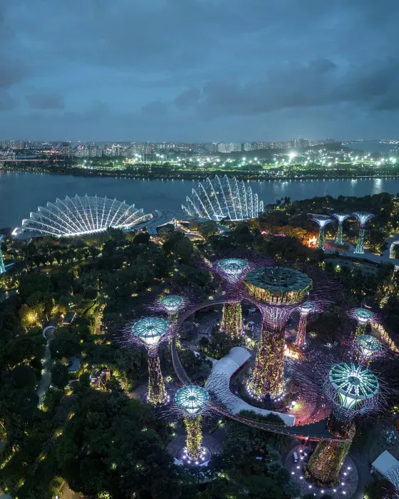 Framed Print : Supertree Grove, Gardens by the Bay, Singapore, Asia