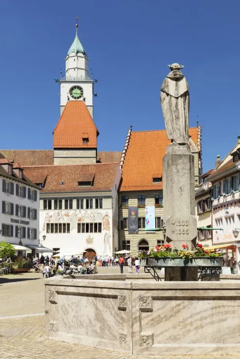 Framed Print : Suso Fountain at Hofstatt Square, Uberlingen, Upper Swabia, Baden Wurttemberg, Germany Framed Print : Suso Fountain at Hofstatt Square, Uberlingen, Upper Swabia, Baden Wurttemberg, Germany