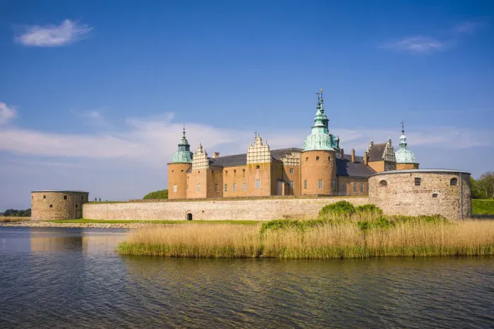Framed Print : Sweden, Southeast Sweden, Kalmar, Kalmar Slott castle Framed Print : Sweden, Southeast Sweden, Kalmar, Kalmar Slott castle