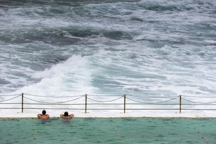 Framed Print : Swimmers in Icebergs Ocean Pool at Bondi Beach, Sydney, New South Wales, Australia Framed Print : Swimmers in Icebergs Ocean Pool at Bondi Beach, Sydney, New South Wales, Australia