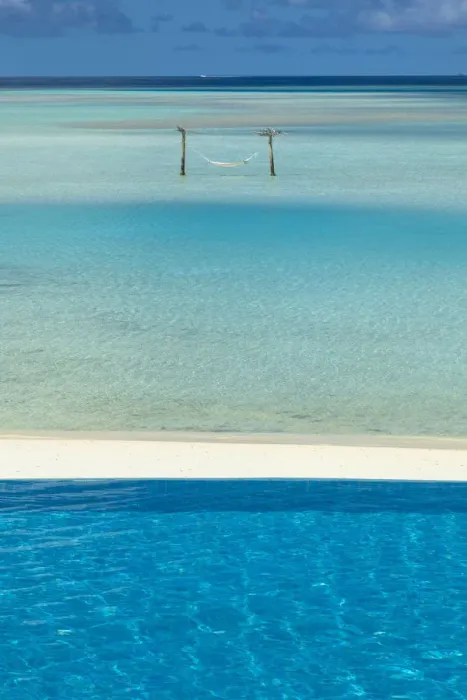 Framed Print : Swimming pool on Anantara Dhigu resort, South Male Atoll, Maldives Framed Print : Swimming pool on Anantara Dhigu resort, South Male Atoll, Maldives