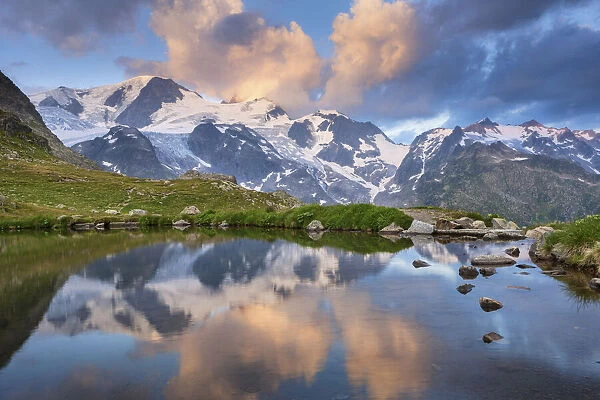 Switzerland, Berner Oberland, Susten Pass, Gwachtenhorn mountain