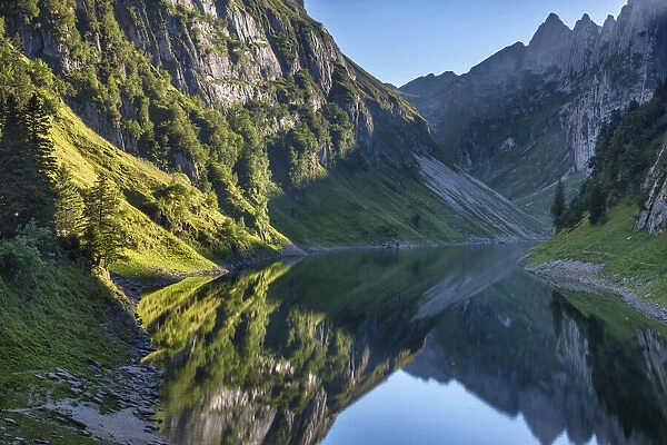 Switzerland, Canton Appenzell, Alpstein, Lake Falensee