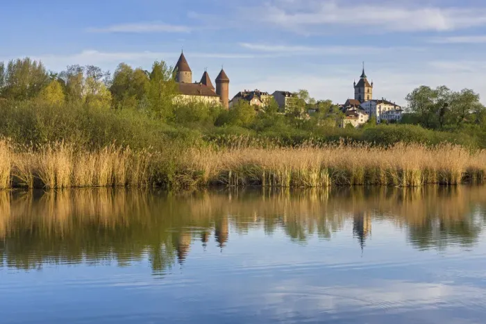 Framed Print : Switzerland, Canton of Fribourg, Estavayer-le-Lac town, Lake Neuchatel Framed Print : Switzerland, Canton of Fribourg, Estavayer-le-Lac town, Lake Neuchatel